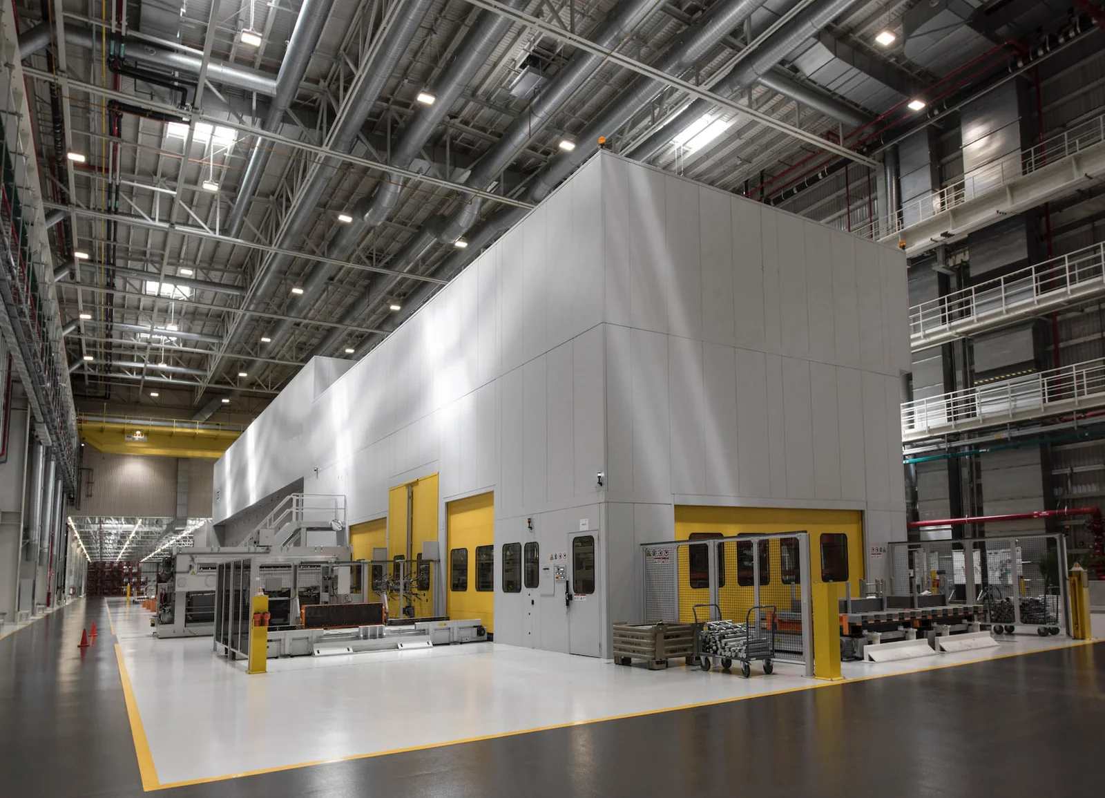Industrial epoxy flooring